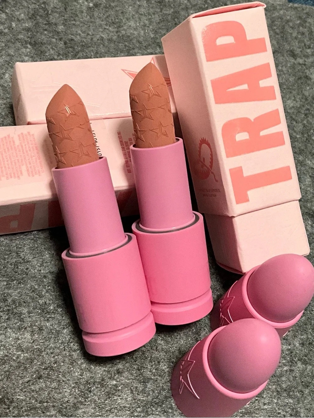 2 Jeffree star velvet trap lipstick new